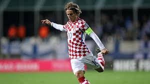 Ajoutez votre nom ou le nom de votre joueur préféré ainsi que le numéro de votre choix et prévisualisez le résultat en direct ! Video Coupe Du Monde 2018 Tout Savoir Sur La Croatie De Luka Modric Lci