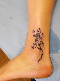 Tatouage Pied 1458860921491 Gecko Tattoo Tattoo Designs Foot Lizard Tattoo