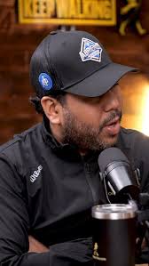 Junior Palacios updated his status.