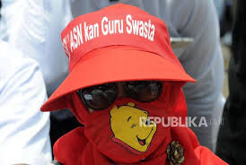 Bedanya pppk masa kerjanya diperpanjang dan tidak memiliki jaminan pensiun. Fsgi Kontrak Kerja Guru Honorer Harus Sesuai Uu Ketenagaker Republika Online