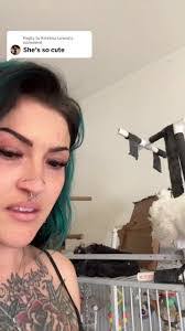 Coral Nash's Instagram, Twitter & Facebook