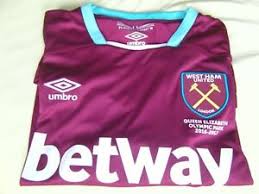 Stadium, arena & sports venue in london, united kingdom. West Ham Trikot Gunstig Kaufen Ebay