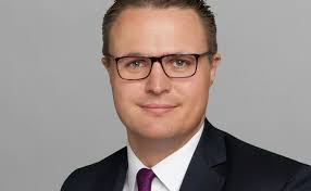 Bayerninvest erweitert institutionellen Vertrieb