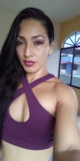 Hermoso presente hacia el Gimnasio de parte de nuestra alumna y campeona Fany  Lopez Farias muchas gracias de corazon esta muy hermoso el detalle.