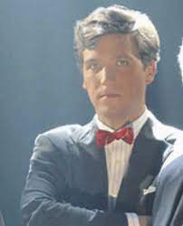 A tucker carlson style gallery. Mr Newberger On Twitter When I See That Fox News Ad On Cnn I M Reminded Of The Last Time Tucker Carlson S Was On Cnn He Had A Bow Tie And Hid His