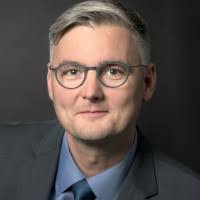 Andre Neumann's Instagram, Twitter & Facebook