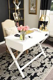 Black And White House Interior Design Review A Review Of The Nourison Graphic Illusions Black Damask Area Rug From Rug Studio The Rug Looks Gorgeous In Thi Home Office Decor Home Office Design Home Decor