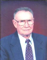 Russell Rapp's Instagram, Twitter & Facebook