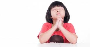 Karena lapar terkadang kita lupa untuk mengucap syukur atas berkat yang tuhan berikan karena itu adalah kebiasaan yang buruk. 7 Contoh Doa Makan Kristen Untuk Diajarkan Pada Anak Popmama Com