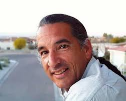 Kevin Locke, Who Worked to Preserve Lakota Culture, Dies at 68