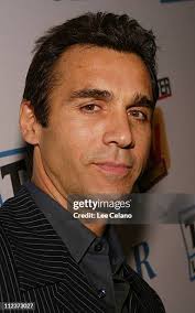 7.578 foto e immagini ad alta risoluzione di Adrian Paul