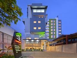Malang termasuk kota terbesar kedua di jawa timur setelah surabaya. 10 Hotel Terbaik Dekat Whiz Prime Hotel Basuki Rahmat Malang Tripadvisor