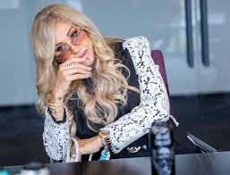 Ein besonderer Mensch“: Carmen Geiss trauert um Promi-Gastronom - FOCUS  online