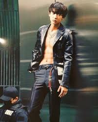 1 239 Likes 7 Comments K Pop Abs Shirtless Korean Abs On Instagram Yeol Abs Kpop Koreanabs Kpopabs Park Chanyeol Exo Baekhyun Chanyeol Exo Abs