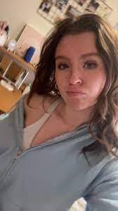 Meaghan Hennessy's Instagram, Twitter & Facebook