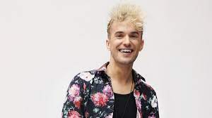 2,799 likes · 1,578 talking about this. Jendrik Sigwart Privat Mit Freund Jan In Rotterdam Das Ist Unser Esc Kandidat 2021 News De