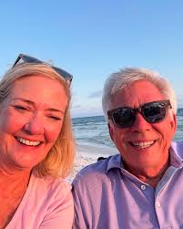 Amy Howard Official (@amyhowardofficial) • Instagram photos and videos