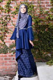 Bangi avenue, founded on 2019. Baju Kurung Cecile Brocade Navy Blue Muslimahclothing Com
