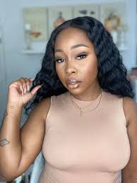 Just a few tips from a PROFESSIONAL hairstylist 💁🏽‍♀️😘 Products are from  @byljonesproducts