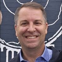 Dede Kazmaier's Instagram, Twitter & Facebook