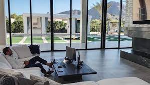 Current estimates show this company has an annual revenue of 151810 and employs a staff of approximately 2. Cris Caruso President Caruso Construction Inc Linkedin