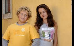 Sara leitão, que iniciou carreira na série juvenil de sucesso morangos com açúcar, em 2007, aproveitou as redes sociais para partilhar, com os seguidores, uma reflexão sobre o percurso de uma jovem atriz. 21 Ideias De Morangos Com Acucar Acucar Famosas Portuguesas Romance De Verao