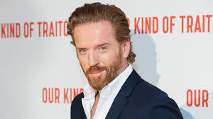 Damian lewis's ruthless bobby axelrod is back for a fifth season of the escapist drama. Damian Lewis Says He Plays American Characters So Often He Forgets To Speak In A British Accent Abc News