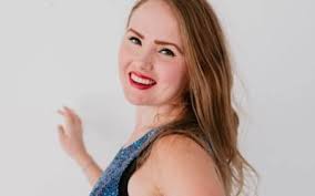 How Morgana helped Elena Saxton double her income, launch an aligned group  program, own her success, and slay her inner doubts