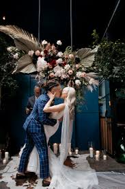 A little treat they can take home after the reception is a great way to help them remember what a great time they had at your wedding. How To Style A Gorgeous Small Wedding Articles Easy Weddings