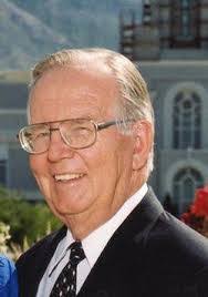 Dee Andersen's Instagram, Twitter & Facebook