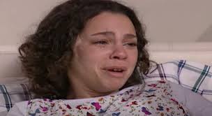 Joyce cai em desgraça, perde Bruno e Caio e fica sozinha em História de Amor