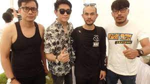 Layanan mobile dari situs entertainment terbesar indonesia, kapanlagi.com. Viral Ini Kisah Di Balik Lagu Kemarin Karya Mendiang Herman Seventeen