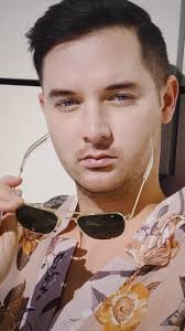 📽️Moments captured through the lens of @vikuiam ✨