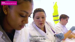 Word een zorgheld! 💪🩺 Leer alles over verpleging & verzorging met de  mbo-Verpleegkundige opleiding!