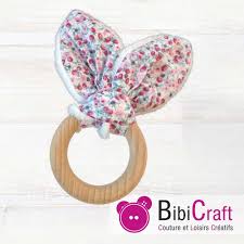 Je télécharge le patron du lapin. Hochet Oreilles De Lapin Bibicraft