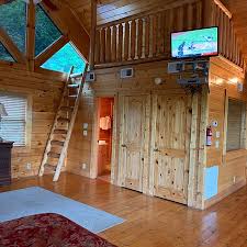 View our online specials today and receive our best discount automatically on your next smoky mountain vacation! Hearthside Cabin Rental Cabin