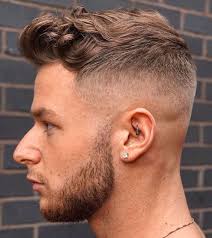 Kurzhaarschnitt Fur Manner Mid Fade Haircut Curly Hair Fade Wavy Hair Men