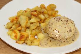 400 g de champignons de paris congelés. Delices D Une Novice Paupiettes De Porc A La Moutarde Et Pommes De Terre Sautees