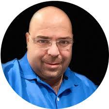 Jim Derek's Instagram, Twitter & Facebook