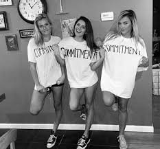 Black And White Best Friend Costume Ideas Commitment Issues Cute Halloween Costumes For Teens Best Friend Halloween Costumes Halloween Costumes Friends