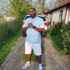 Lafayette Watts (@laffysr)