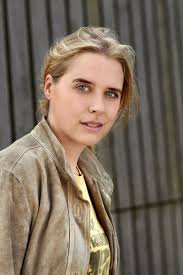 Actors Family Management