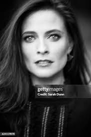 911 Laura Pulver Photos & High Res Pictures