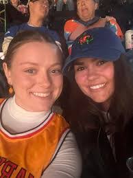 Amanda Sarro's Instagram, Twitter & Facebook