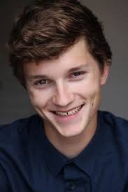 Reparto de Emmanuel (película 2022). Dirigida por Benjamin Vu