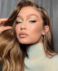 The Best Celebrity Makeup Looks To Recreate In 2020 Celebrity Makeup Looks Gigi Hadid Makeup Celebrity Makeup Artist