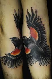Black Bird With Red Spot On Chest Red Winged Blackbird Black Bird Tattoo Black Art Tattoo Birds Tattoo