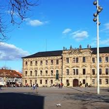 So etabliert sich erlangen bereits seit geraumer zeit als fahrradstadt, die durch. Wohnungen In Erlangen Home Facebook