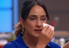Cecilia navia news, gossip, photos of cecilia navia, biography, cecilia navia boyfriend list 2016. Chichila Navia Fue Eliminada Del Reality Masterchef Asi Fue La Triste Despedida Palmira Tulua