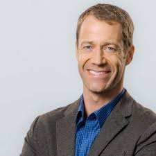 Colin Ferguson as Macintyre Sullivan